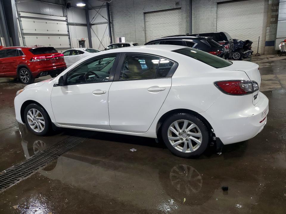 2012 Mazda 3 VIN JM1BL1V86C1694888 COPART salvage auction — REAR END, Mn - Cert Of Title-Prior Salvage, sold $250 on 2026-07-21 (photo 2)