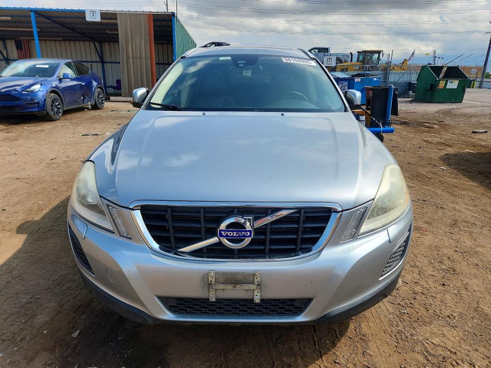 2013 Volvo Xc60 VIN YV4902DZ0D2453103 COPART salvage auction — REAR END, Co - Salvage Title, sold $700 on 2026-08-12 (photo 7)