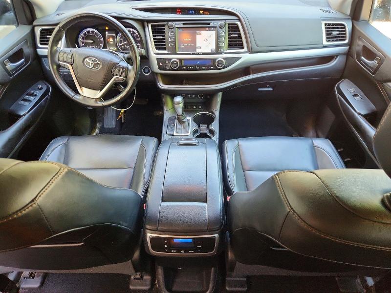 2017 Toyota Highlander VIN 5TDJZRFH2HS417589 COPART salvage auction — FRONT END, VT - CERT OF TITLE-SALVAGE VEHICLE, sold $9,100 on 2026-07-20 (photo 8)