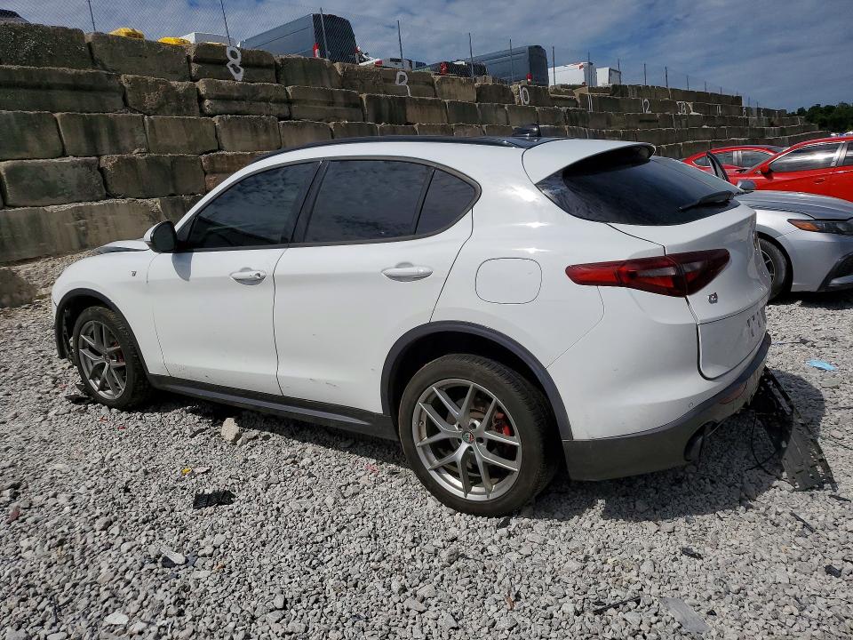 2022 Alfa romeo Stelvio VIN ZASPAKBN5N7D33400 COPART salvage auction — FRONT END, Ky - Cert Of Title-Salvage, sold $3,000 on 2026-07-17 (photo 2)