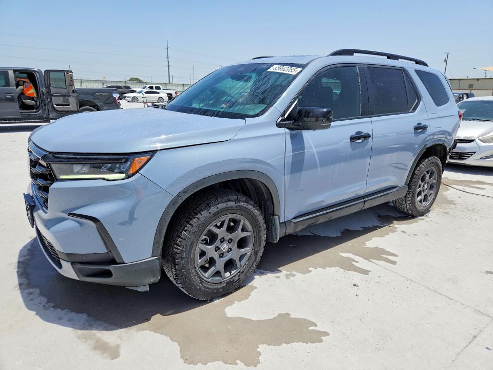 2024 Honda Pilot VIN 5FNYG1H6XRB002673 — COPART salvage auction photo