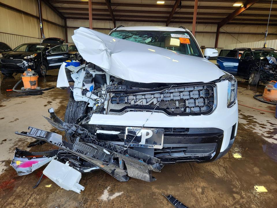2025 Kia Telluride VIN 5XYP3DGC8SG614465 COPART salvage auction — FRONT END, Pa - Certificate Of Salvage, sold $12,300 on 2026-07-07 (photo 5)