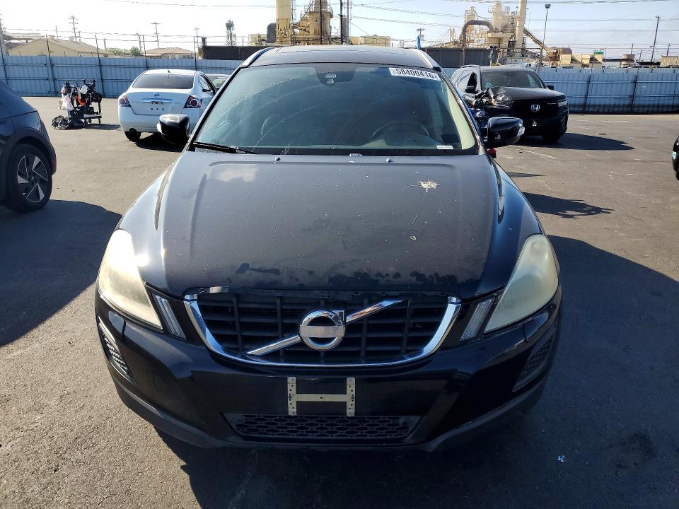 2013 Volvo VIN YV4902DZ2D2449599 COPART salvage auction — MINOR DENT/SCRATCHES, Ca - Dis/Dlr/Exp Only Clean Title, sold $700 on 2026-07-22 (photo 5)