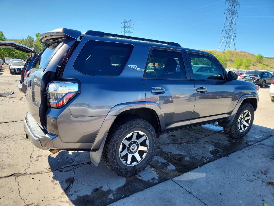 2019 Toyota 4runner VIN JTEBU5JR8K5669237 COPART salvage auction — REAR END, Co - Public - Salvage Title, sold $8,900 on 2026-07-27 (photo 3)