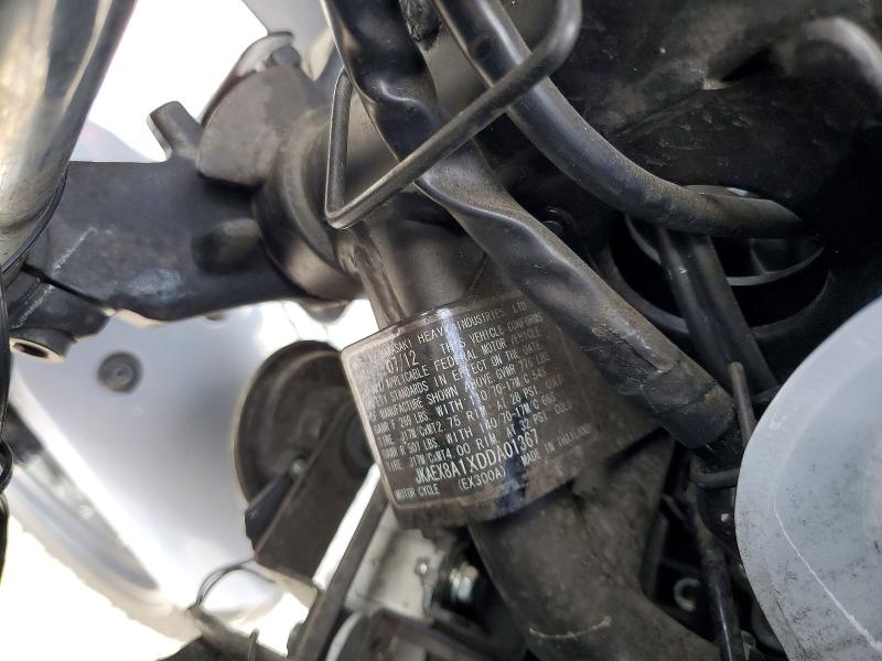 2013 Kawasaki Ex VIN JKAEX8A1XDDA01367 COPART salvage auction — MINOR DENT/SCRATCHES, Oh - Certificate Of Title, sold $2,000 on 2026-07-10 (photo 9)