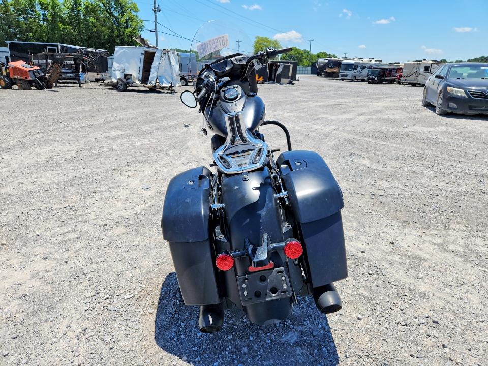 2023 Indian motorcycle co. Springfield VIN 56KTJDBB5P3416144 COPART salvage auction — MINOR DENT/SCRATCHES, TN - SALVAGE CERTIFICATE, sold $7,400 on 2026-07-16 (photo 4)