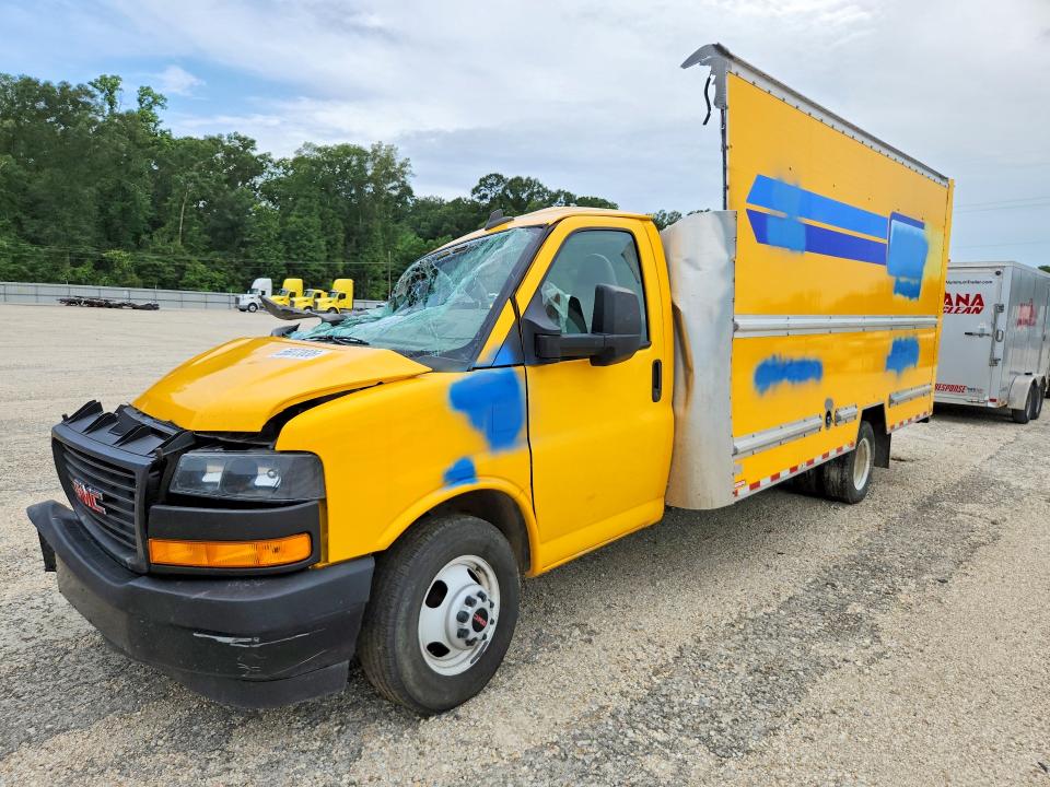 2022 Gmc Savana VIN 7GZ37TC7XNN000247 COPART salvage auction — ALL OVER, Az - Cert Of Title - Salvage, sold $2,500 on 2026-07-02 (photo 1)