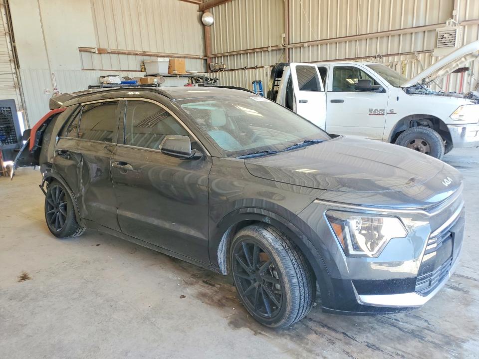 2023 Kia Niro VIN KNDCR3LE3P5053333 COPART salvage auction — REAR END, Salvage Title, sold $100 on 2026-07-24 (photo 4)
