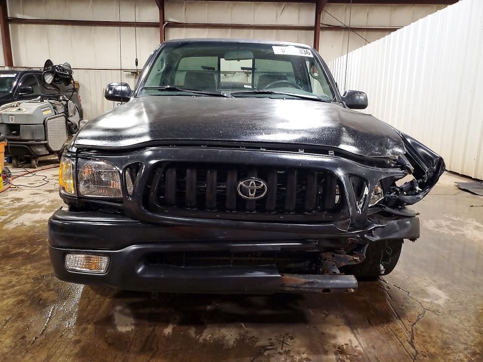 2004 Toyota Tacoma VIN 5TENL42N74Z384281 COPART salvage auction — FRONT END, Pa - Certificate Of Salvage, sold $1,850 on 2026-07-14 (photo 5)