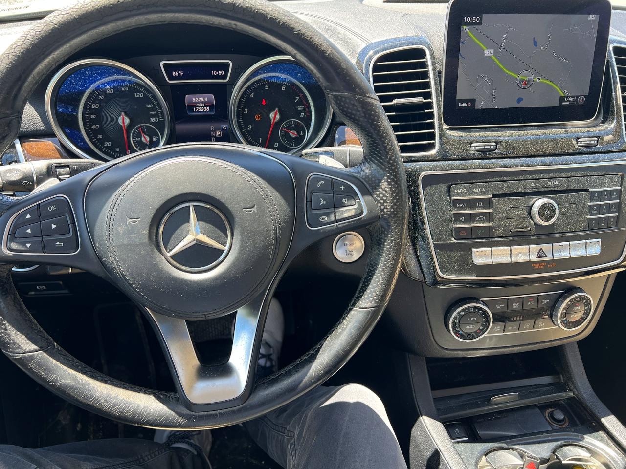 2019 Mercedes-benz Gls-class VIN 4JGDF6EE1KB219608 COPART salvage auction — Minor Dent/Scratches, TX - CERTIFICATE OF TITLE (P), sold $9,900 on 2026-07-01 (photo 7)