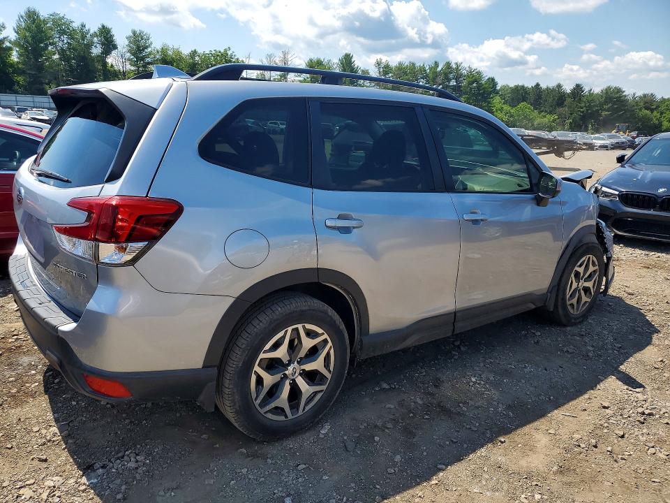 2019 Subaru Forester VIN JF2SKAEC5KH407846 COPART salvage auction — FRONT END, Md - Cert Of Salvage > 75% Damage, sold $3,450 on 2026-07-08 (photo 3)