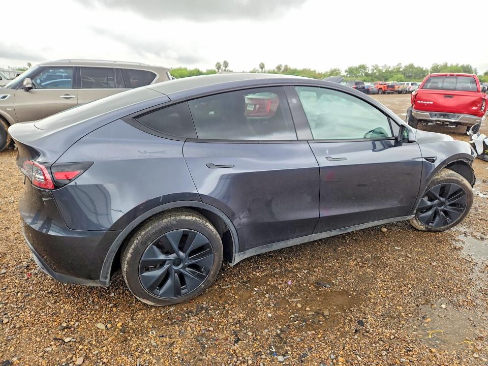 2024 Tesla Model y VIN 7SAYGDED1RF099690 COPART salvage auction — FRONT END, Tx - Salvage Vehicle Title, sold $12,700 on 2026-07-08 (photo 3)