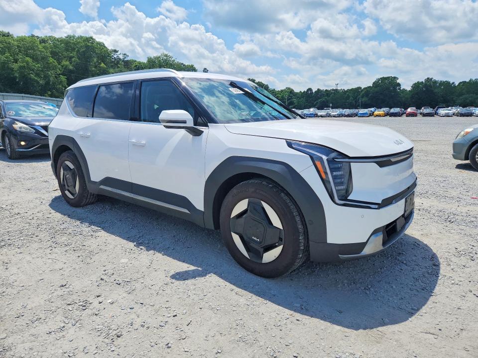 2026 Kia Ev9 VIN 5XYAFFS54TG010141 COPART salvage auction — ROOF, Nc - Salvage Certificate Of Title, sold $9,700 on 2026-07-29 (photo 4)