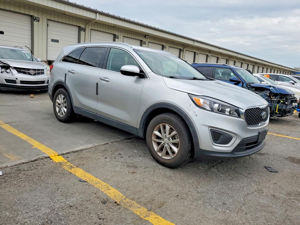 2017 Kia VIN 5XYPGDA36HG248401 COPART salvage auction — WATER/FLOOD, Ky - Cert Of Title-Salvage Water, sold $1,150 on 2026-07-16 (photo 4)
