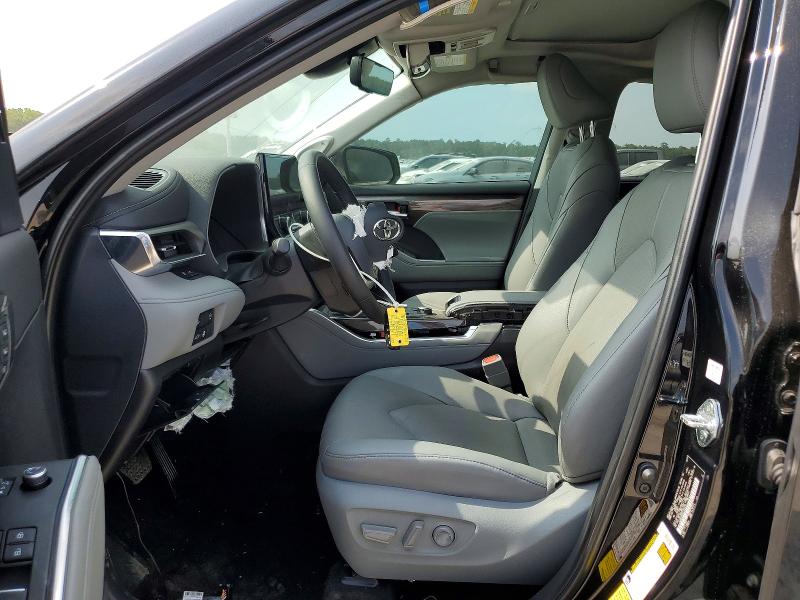 2026 Toyota Highlander VIN 5TDKDRBH5TS597412 COPART salvage auction — FRONT END, Tx - Salvage Vehicle Title, sold $21,100 on 2026-07-14 (photo 7)