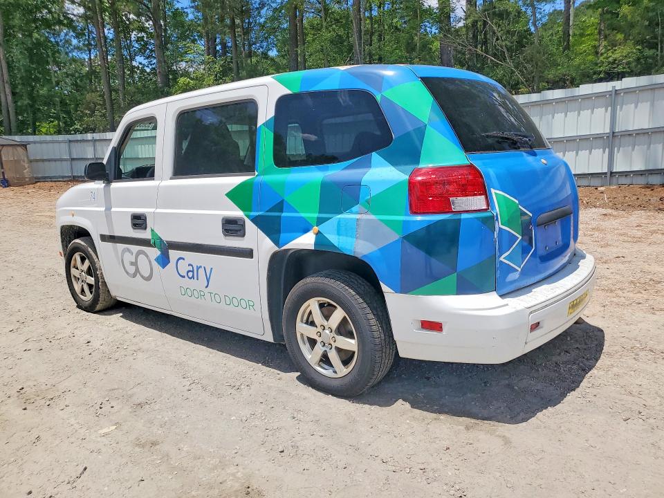 2014 Am general Mv-1 VIN 57WMD2A69EM101876 COPART salvage auction — MINOR DENT/SCRATCHES, NC - CERTIFICATE OF TITLE, sold $1,000 on 2026-07-06 (photo 2)
