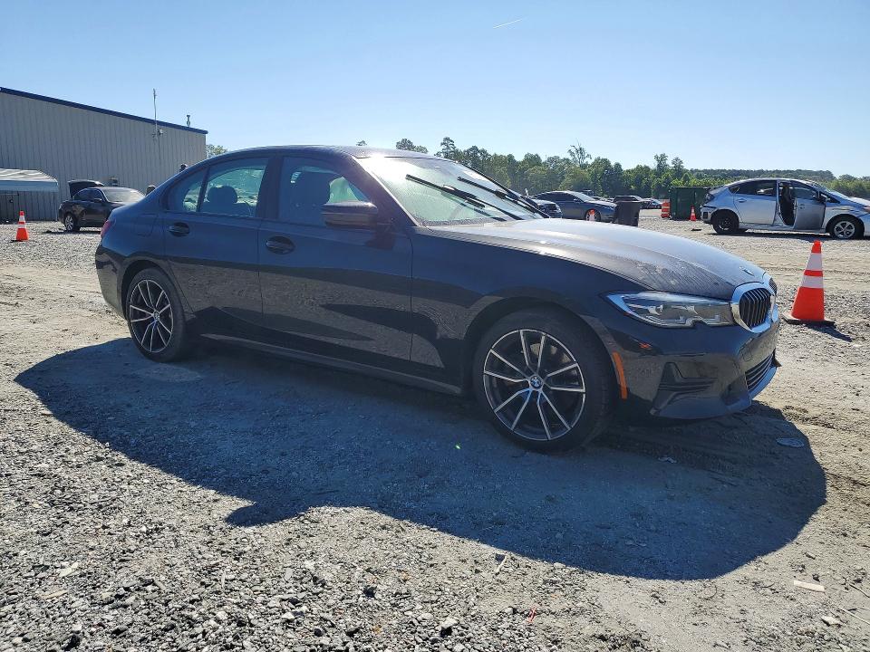 2022 BMW 3er VIN 3MW5R7J05N8C60889 COPART salvage auction — SIDE, Sc - Cert Of Title-Salvage, sold $8,400 on 2026-08-03 (photo 4)