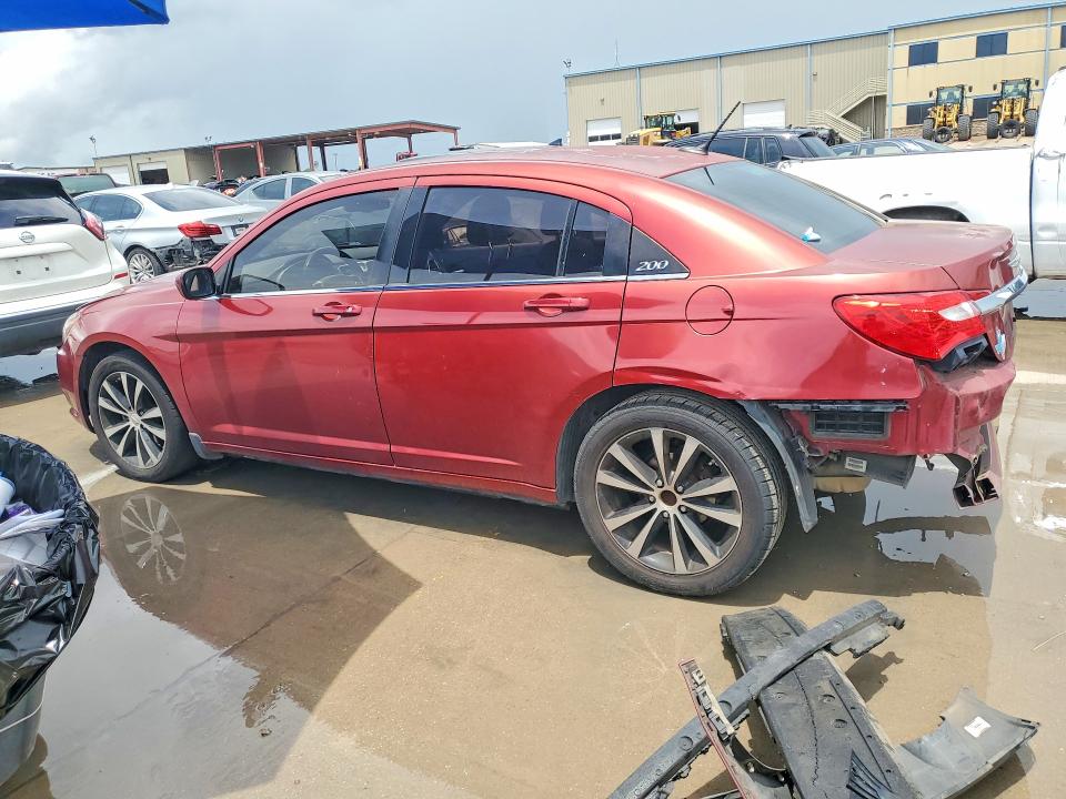 2014 Chrysler VIN 1C3CCBBB6EN197883 COPART salvage auction — REAR END, Tx - Salvage Vehicle Title, sold $775 on 2026-07-09 (photo 2)