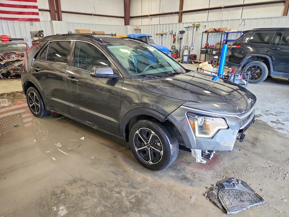 2025 Kia Niro VIN KNDCR3LE7S5269047 COPART salvage auction — FRONT END, AZ - CERTIFICATE OF TITLE, sold $8,500 on 2026-07-23 (photo 4)