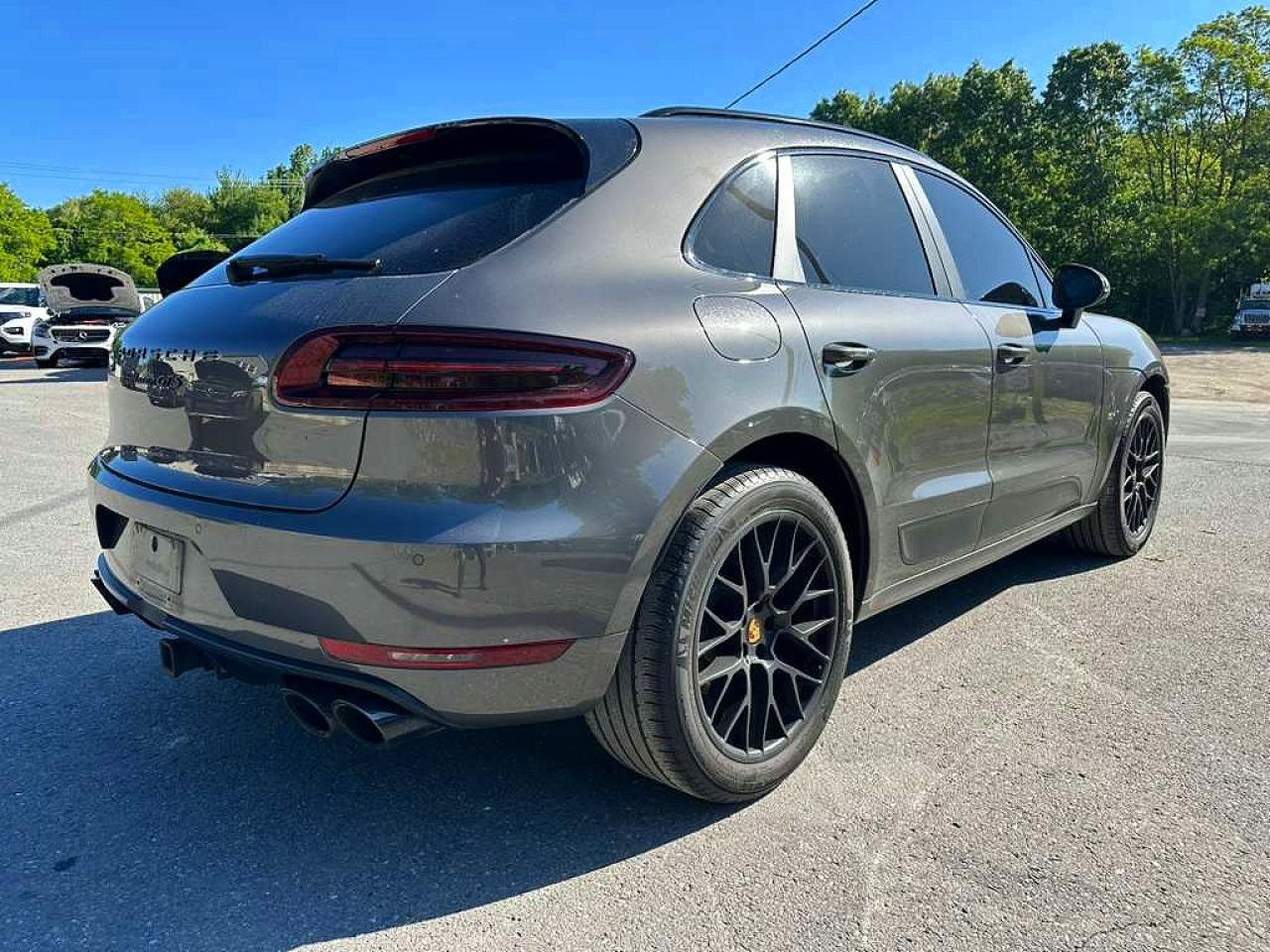 2018 Porsche Macan VIN WP1AG2A59JLB62102 COPART salvage auction — Minor Dent/Scratches, MT - CERTIFICATE OF TITLE, sold $11,700 on 2026-07-01 (photo 3)