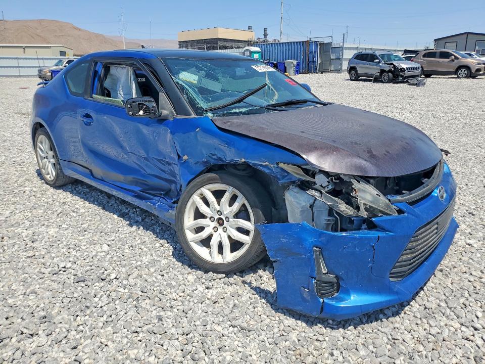 2016 Scion VIN JTKJF5C72GJ024029 COPART salvage auction — FRONT END, Nv - Salvage Title, sold $625 on 2026-07-22 (photo 4)