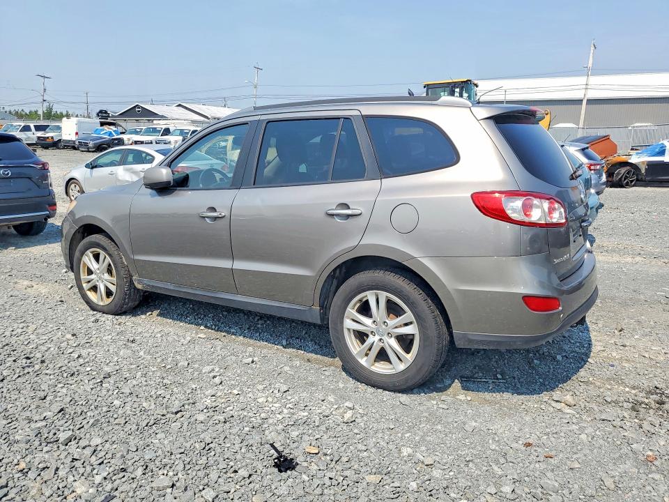 2012 Hyundai Santa fe VIN 5XYZHDAG7CG144341 COPART salvage auction — MINOR DENT/SCRATCHES, Ns - Cert Of Registration, sold $1,100 on 2026-07-09 (photo 2)