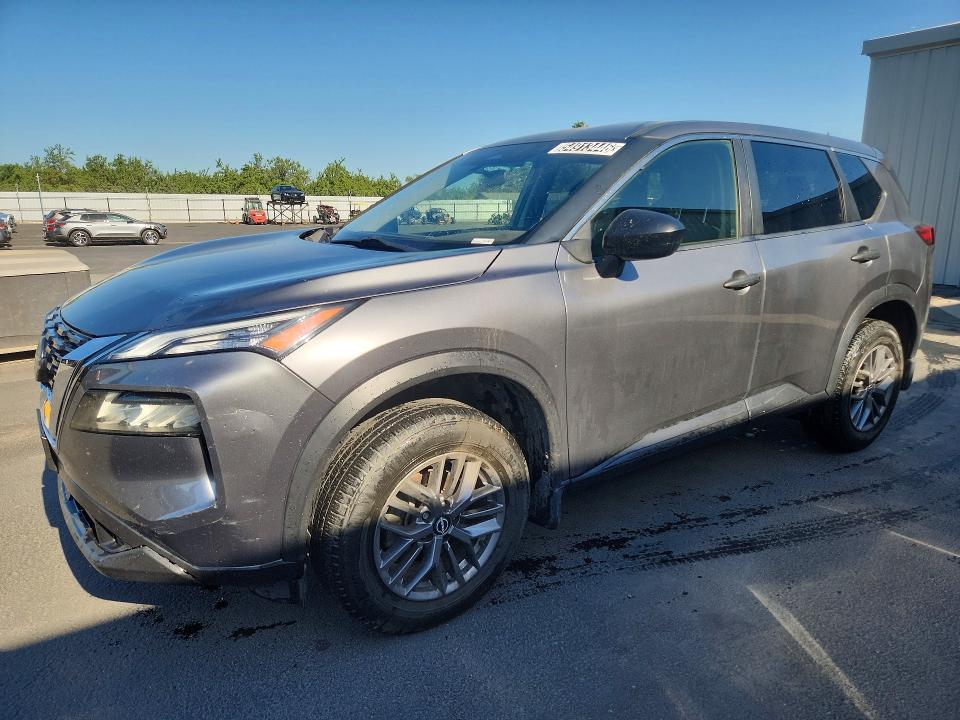2021 Nissan Rogue sport VIN JN8AT3AA7MW014621 COPART salvage auction — MINOR DENT/SCRATCHES, Ca - Certificate Of Title, sold $11,700 on 2026-07-07 (photo 1)