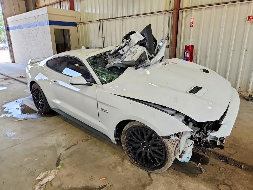 2020 Ford Mustang VIN 1FA6P8CF4L5141610 COPART salvage auction — FRONT END, Va - Cert Of Title - Salvage, sold $4,450 on 2026-07-02 (photo 4)
