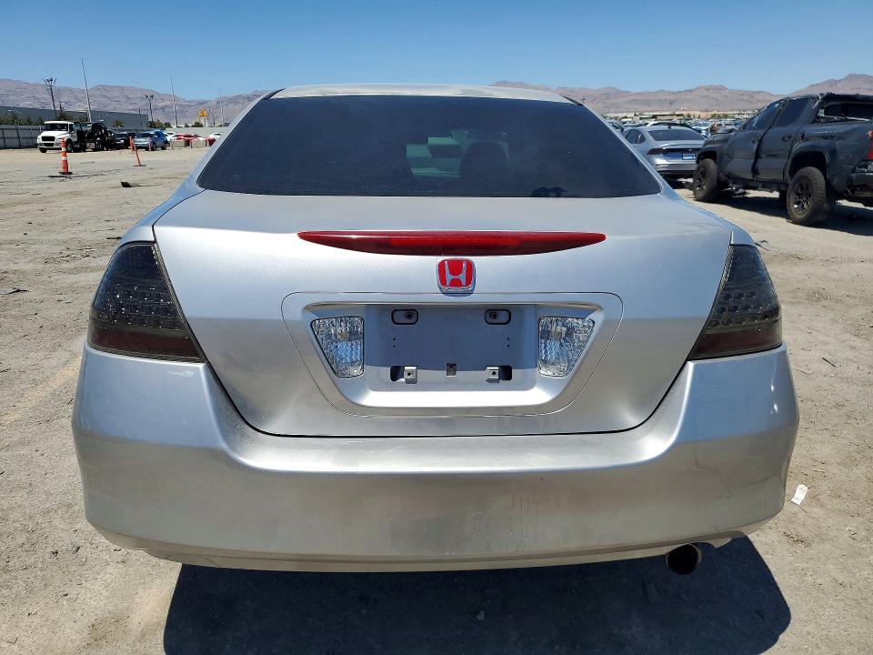 2006 Honda Accord VIN JHMCM56196C001782 COPART salvage auction — FRONT END, Nv - Salvage Title, sold $846 on 2026-07-14 (photo 6)
