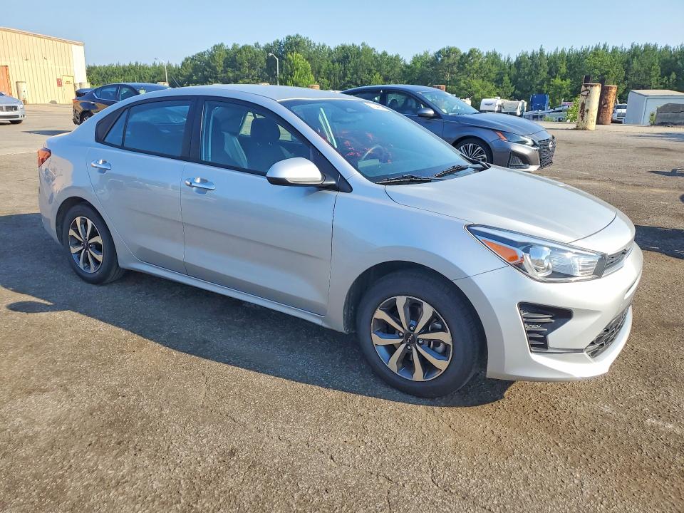2022 Kia Rio VIN 3KPA24AD5NE433092 COPART salvage auction — SIDE, Sc - Cert Of Title-Salvage, sold $2,800 on 2026-07-10 (photo 4)