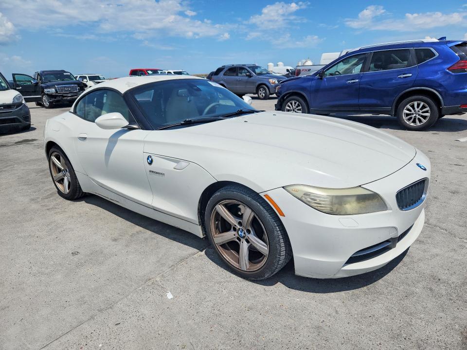 2009 BMW Z4 VIN WBALM53539E161218 COPART salvage auction — MINOR DENT/SCRATCHES, LA - CERT OF TITLE-SALVAGE, sold $2,500 on 2026-07-29 (photo 4)