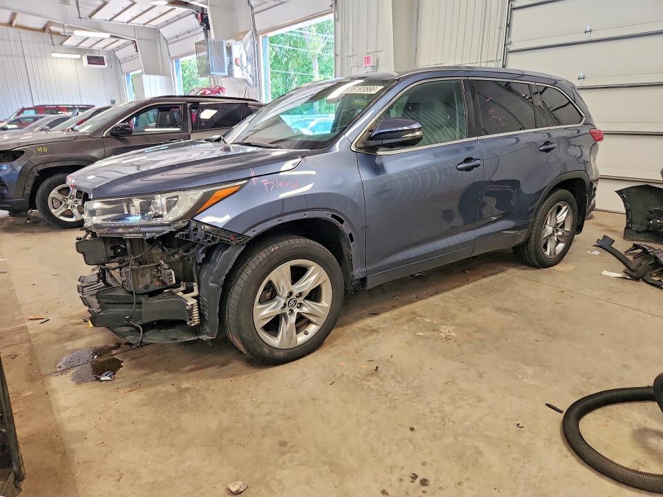 2018 Toyota Highlander VIN 5TDDZRFHXJS819170 COPART salvage auction — FRONT END, MN - CERT OF TITLE-SALVAGE, sold $375 on 2026-07-30 (photo 1)