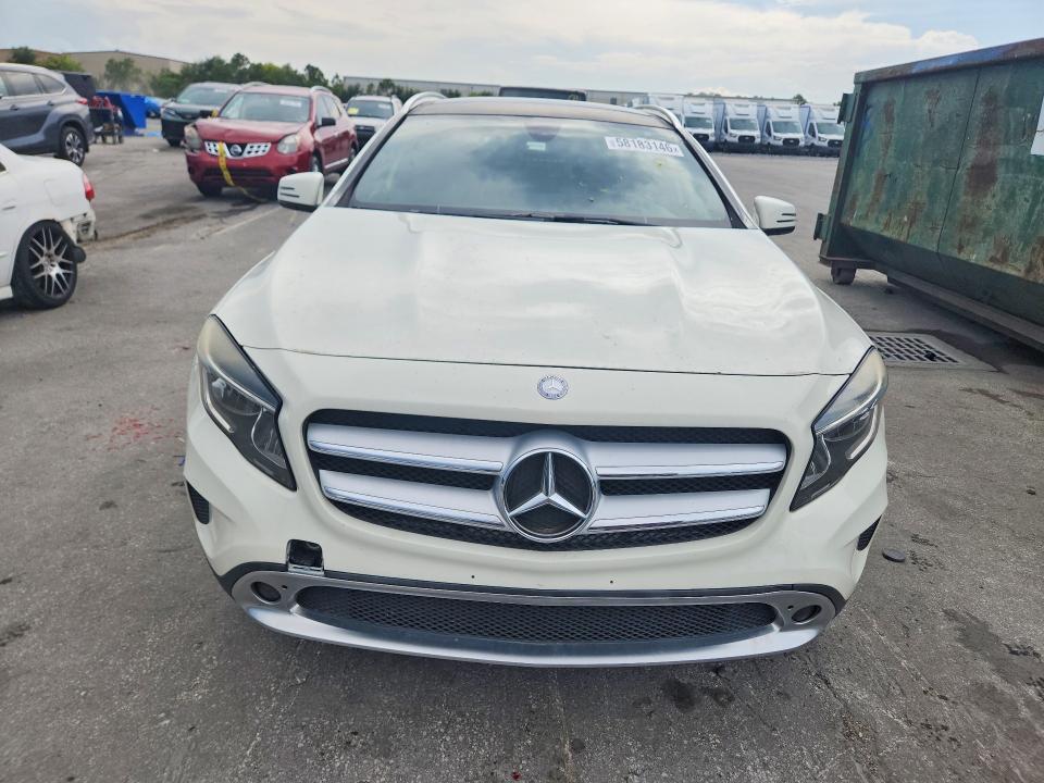 2016 Mercedes-benz Gla-klasse VIN WDCTG4GB6GJ201701 COPART salvage auction — MINOR DENT/SCRATCHES, In - Certificate Of Title, sold $4,100 on 2026-07-28 (photo 5)