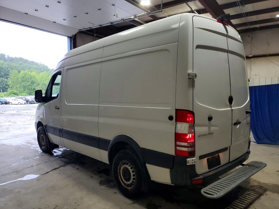 2017 Mercedes-benz Sprinter VIN WD3PE7CD9HP577257 COPART salvage auction — FRONT END, Ky - Certificate Of Title, sold $1,850 on 2026-07-27 (photo 2)