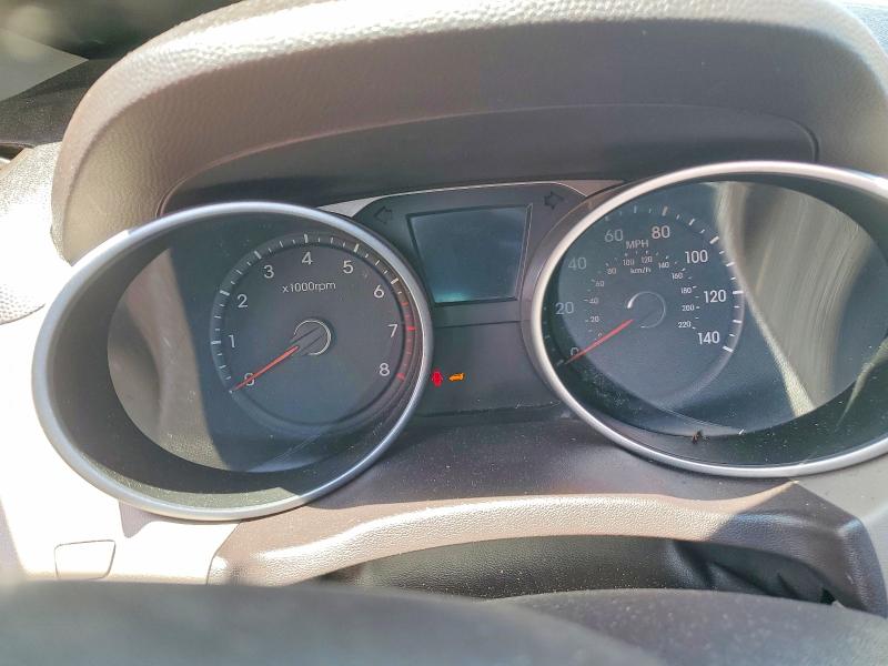 2015 Hyundai Tucson VIN KM8JU3AG8FU063432 COPART salvage auction — FRONT END, Fl - Cert Of Title Slvg Rebuildable, sold $625 on 2026-07-15 (photo 9)
