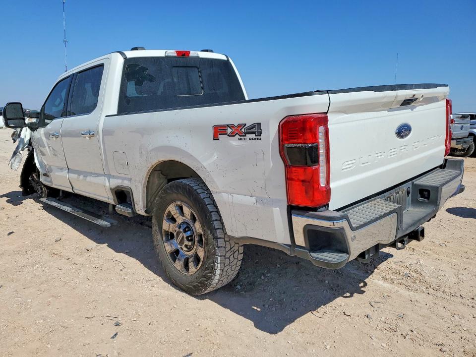 2024 Ford VIN 1FT8W2BT4RED42622 COPART salvage auction — FRONT END, Tx - Salvage Vehicle Title, sold $26,500 on 2026-09-02 (photo 2)