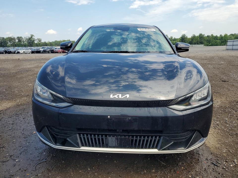 2024 Kia Ev6 VIN KNDC34LA4R5205403 COPART salvage auction — REAR END, VA - CERT OF TITLE - SALVAGE, sold $5,700 on 2026-07-08 (photo 5)