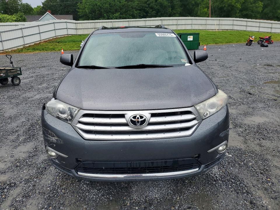 2011 Toyota Highlander VIN 5TDZA3EHXBS010846 COPART salvage auction — FRONT END, Nc - Salvage Certificate Of Title, sold $4,050 on 2026-07-08 (photo 5)