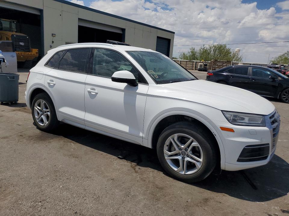 2018 Audi Q5 VIN WA1ANAFY1J2136839 COPART salvage auction — MECHANICAL, Tx - Certificate Of Title (P), sold $5,600 on 2026-07-10 (photo 4)