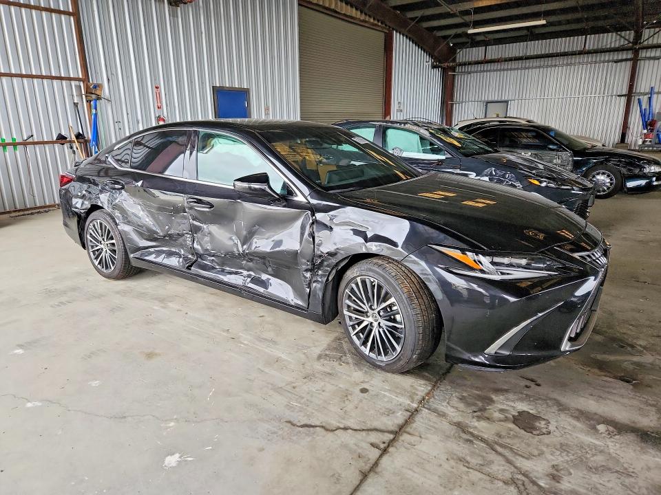 2025 Lexus VIN 58ADA1C10SU054956 COPART salvage auction — SIDE, Ca - Salvage Certificate, sold $12,700 on 2026-07-30 (photo 4)