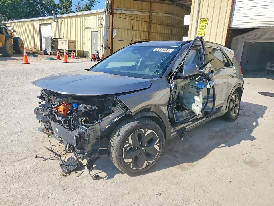 2023 Kia Niro VIN KNDCR3L18P5073462 COPART salvage auction — SIDE, Nc - Salvage Certificate Of Title, sold $1,550 on 2026-07-24 (photo 1)