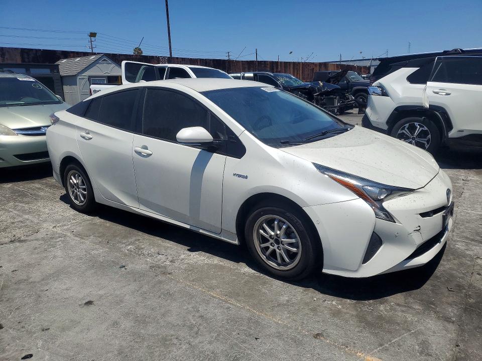 2018 Toyota Prius VIN JTDKBRFU8J3061758 COPART salvage auction — SIDE, CA - SALVAGE CERTIFICATE, sold $200 on 2026-07-29 (photo 4)