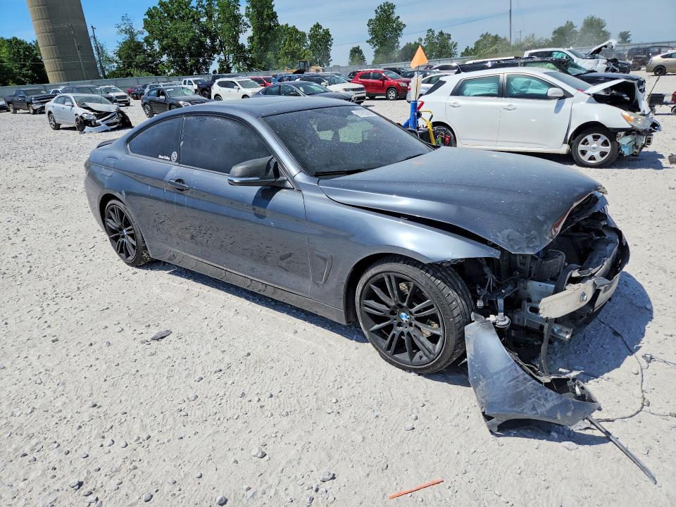 2018 BMW 4er VIN WBA4W5C5XJAA72954 COPART salvage auction — FRONT END, In - Certificate Of Title, sold $3,150 on 2026-07-09 (photo 4)