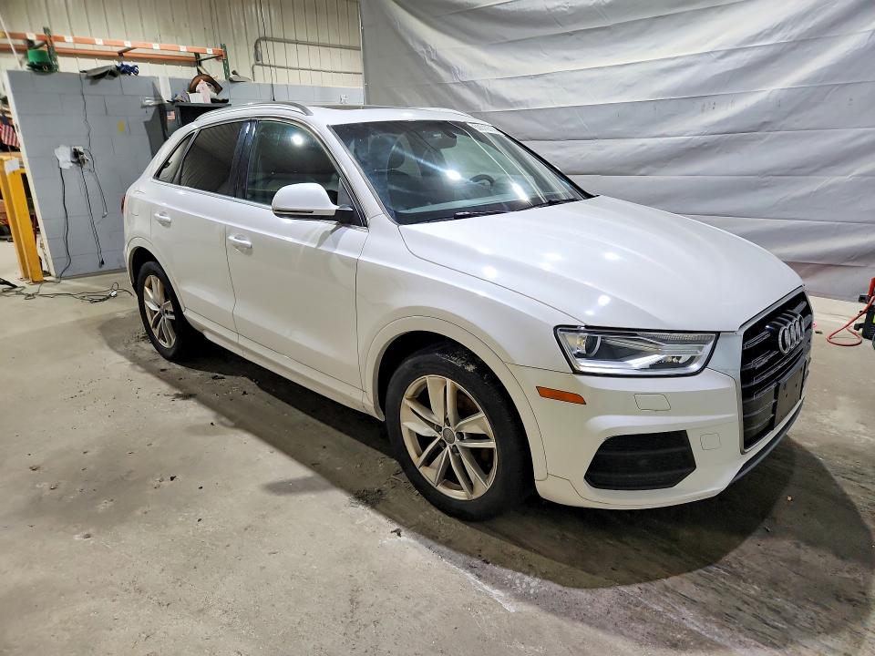 2016 Audi Q3 VIN WA1EFCFSXGR015183 COPART salvage auction — MINOR DENT/SCRATCHES, Nh - Certificate Of Title, sold $1,150 on 2026-07-09 (photo 4)