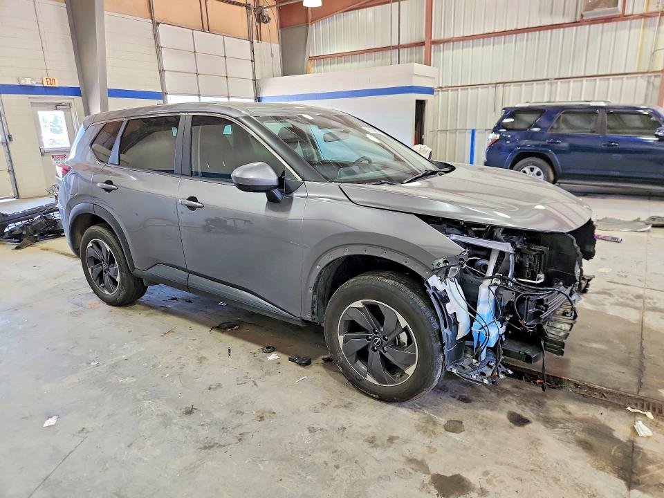 2025 Nissan Rogue VIN JN8BT3BA1SW004537 COPART salvage auction — FRONT END, Va - Cert Of Title - Salvage, sold $6,400 on 2026-07-02 (photo 4)