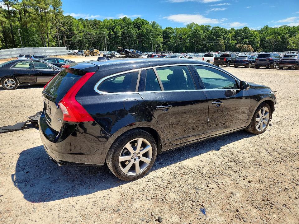 2016 Volvo V60 VIN YV140MEM8G1305135 COPART salvage auction — FRONT END, Nc - Salvage Certificate Of Title, sold $325 on 2026-07-17 (photo 3)