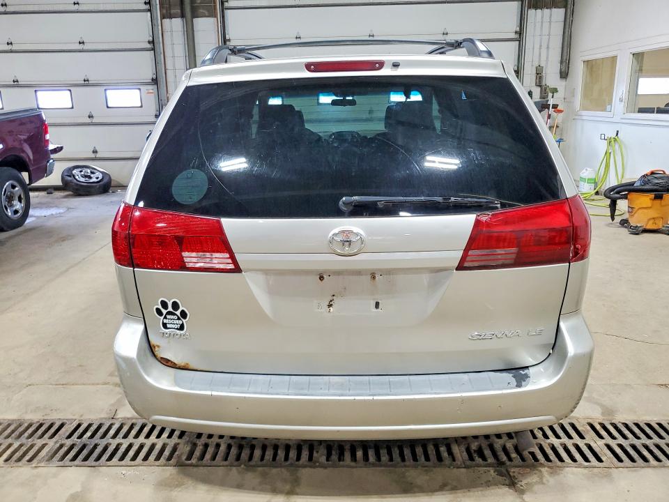 2005 Toyota Sienna VIN 5TDZA23C85S327160 COPART salvage auction — HAIL, Mn - Non Public Clean Title, sold $525 on 2026-07-03 (photo 6)