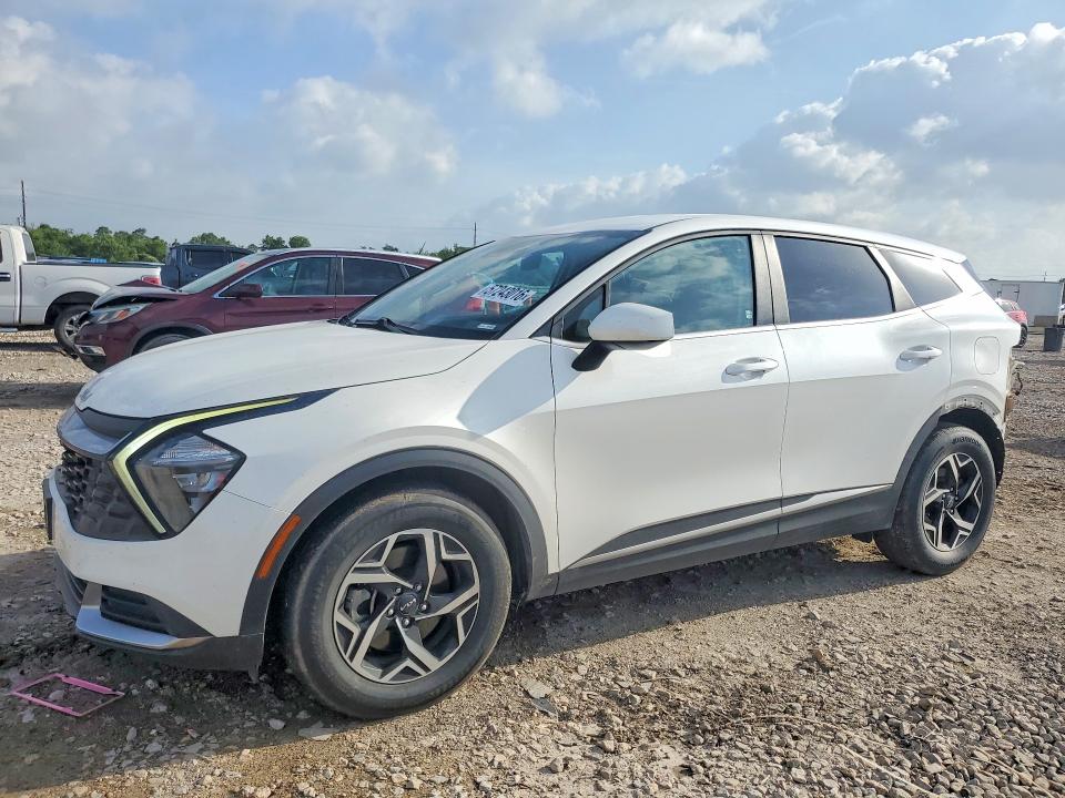 2023 Kia Sportage VIN KNDPU3AF6P7117736 COPART salvage auction — REAR END, TX - SALVAGE VEHICLE TITLE (P), sold $7,600 on 2026-08-20 (photo 1)