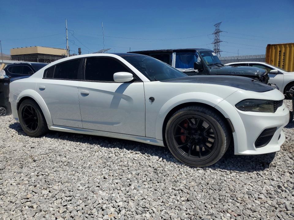2022 Dodge Charger VIN 2C3CDXL92NH118806 COPART salvage auction — VANDALISM, Nv - Salvage Title, sold $15,400 on 2026-07-27 (photo 4)