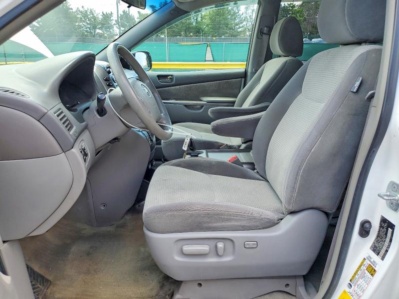 2009 Toyota Sienna VIN 5TDZK23C79S253569 COPART salvage auction — FRONT END, Co - Public - Salvage Title, sold $1,400 on 2026-07-30 (photo 7)